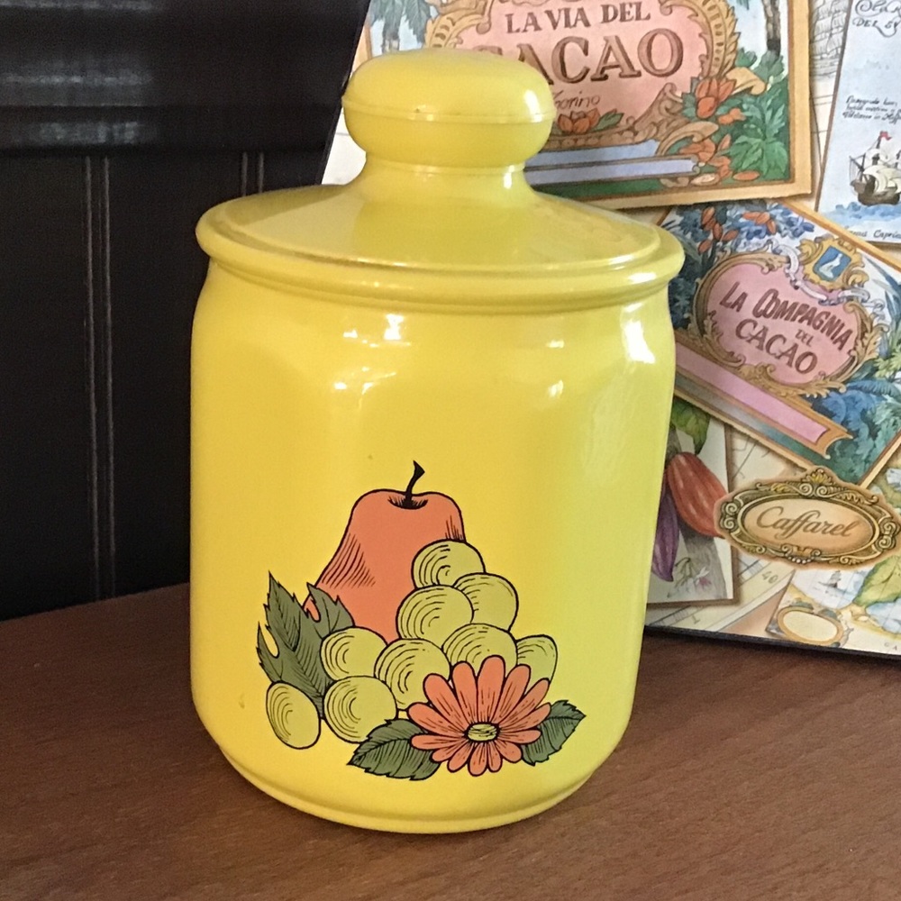 Kromex aluminum canister. Vintage